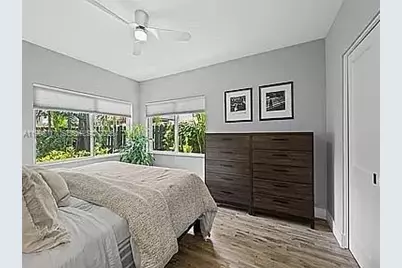 808 NE 17th Way #2, Fort Lauderdale, FL 33304 - Photo 3