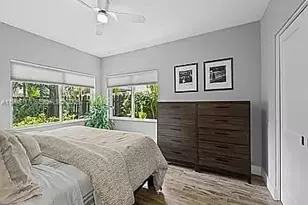 808 NE 17th Way, Fort Lauderdale, FL 33304 - Photo 3