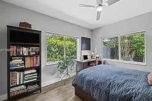 808 NE 17th Way, Fort Lauderdale, FL 33304 - Photo 9