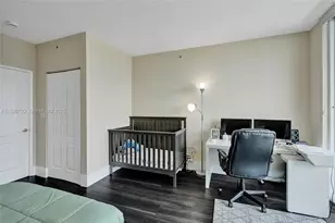 17555 Atlantic Blvd, Sunny Isles Beach, FL 33160 - Photo 27