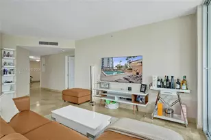17555 Atlantic Blvd, Sunny Isles Beach, FL 33160 - Photo 11