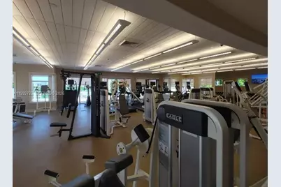 20000 E Country Club Dr #201, Aventura, FL 33180 - Photo 21