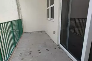 20000 E Country Club Dr, Aventura, FL 33180 - Photo 5