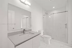 101 Diplomat Pkwy, Hallandale Beach, FL 33009 - Photo 19