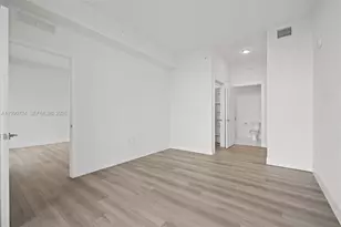 101 Diplomat Pkwy, Hallandale Beach, FL 33009 - Photo 17