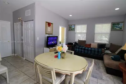 3698 SE 2nd Dr, Homestead, FL 33033 - Photo 63