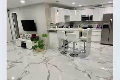 600 Parkview Dr #223, Hallandale Beach, FL 33009 - Photo 5