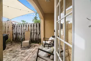 6879 SW 158th Ct, Miami, FL 33193 - Photo 15