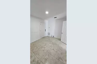 117 NW 11th Ave, Dania Beach, FL 33004 - Photo 17