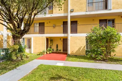 9210 Fontainebleau Blvd #104, Miami, FL 33172 - Photo 1