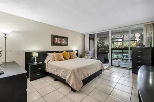 9210 Fontainebleau Blvd, Miami, FL 33172 - Photo 21