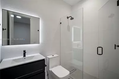 2960 W Trade Av, Coconut Grove, FL 33133 - Photo 15