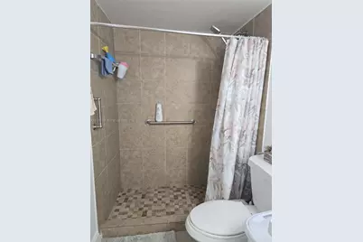 10786 N Kendall Dr #D5, Miami, FL 33176 - Photo 13