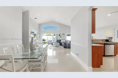 23368 S Serene Meadow Dr S, Boca Raton, FL 33428 - Photo 13