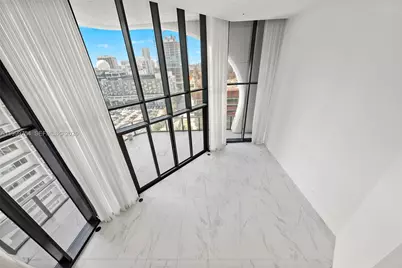 1000 Biscayne Blvd #1201, Miami, FL 33132 - Photo 73