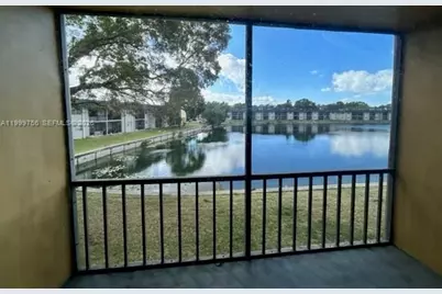 7910 N Colony Cir N #204, Tamarac, FL 33321 - Photo 5