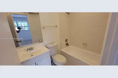 7910 N Colony Cir N #204, Tamarac, FL 33321 - Photo 13