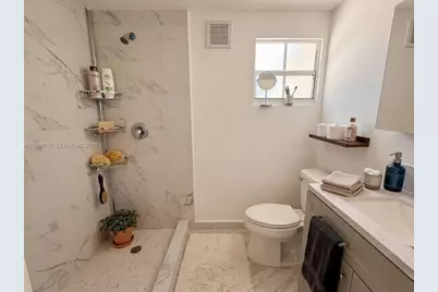 15841 NW 18th Pl #B, Miami Gardens, FL 33054 - Photo 5