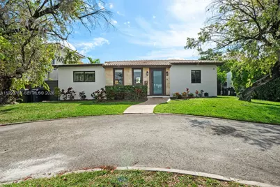281 Pocatella St, Miami Springs, FL 33166 - Photo 1