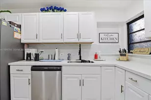 7551 Polk St, Hollywood, FL 33024 - Photo 7