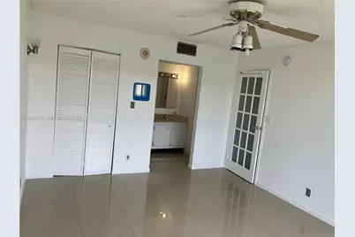 17021 N Bay Rd #409, Sunny Isles Beach, FL 33160 - Photo 9