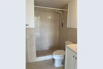 17021 N Bay Rd #409, Sunny Isles Beach, FL 33160 - Photo 11