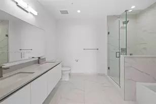 101 Diplomat Pkwy, Hallandale Beach, FL 33009 - Photo 25