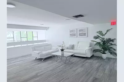 16500 Golf Club Rd #309, Weston, FL 33326 - Photo 3