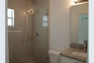 15651 SW 11th Ter, Miami, FL 33194 - Photo 9