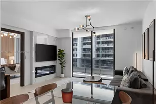 1000 Brickell Plaza, Miami, FL 33131 - Photo 21