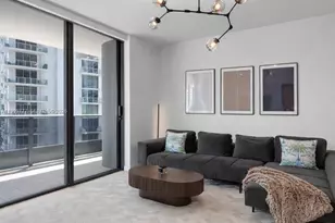 1000 Brickell Plaza, Miami, FL 33131 - Photo 5