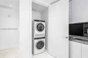700 NE 26th Terrace, Miami, FL 33137 - Photo 9