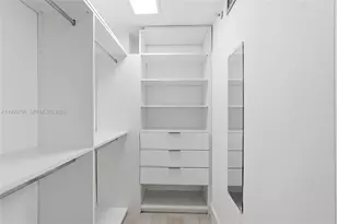 1627 Brickell Ave, Miami, FL 33129 - Photo 25