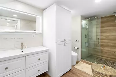 600 Three Islands Blvd #604, Hallandale Beach, FL 33009 - Photo 21