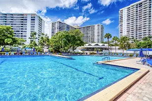 600 Three Islands Boulevard, Hallandale Beach, FL 33009 - Photo 35