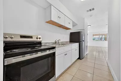 762 NE 131st St #762, North Miami, FL 33161 - Photo 9