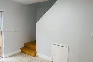 8270 SW 149th Ct, Miami, FL 33193 - Photo 11