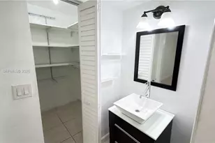 403 SW 148th Ave, Pembroke Pines, FL 33027 - Photo 25