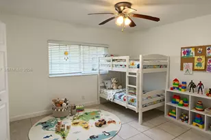 403 SW 148th Ave, Pembroke Pines, FL 33027 - Photo 17