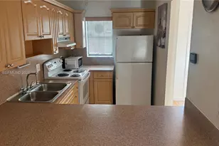 2319 W 60th St, Hialeah, FL 33016 - Photo 5