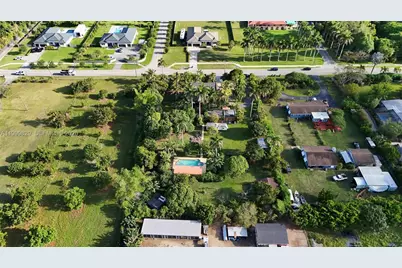 17301 SW 296th St, Homestead, FL 33030 - Photo 5