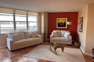 3725 S Ocean Dr, Hollywood, FL 33019 - Photo 11
