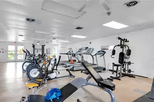 16900 NE 14th Ave, Miami, FL 33162 - Photo 23