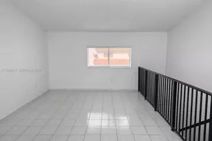 7891 W 29th Way, Hialeah, FL 33018 - Photo 3