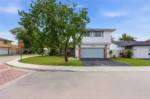 14600 Ashland Pl, Davie, FL 33325 - Photo 35