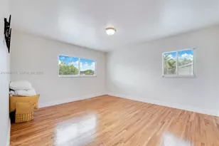 9975 SW 85th St, Miami, FL 33173 - Photo 7