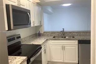 8590 SW 212th St, Cutler Bay, FL 33189 - Photo 5