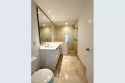 1050 Brickell Ave #2420, Miami, FL 33131 - Photo 9