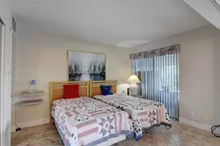 2311 S Cypress Bend Dr, Pompano Beach, FL 33069 - Photo 13