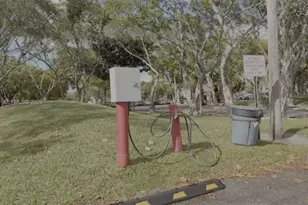 2311 S Cypress Bend Dr, Pompano Beach, FL 33069 - Photo 25